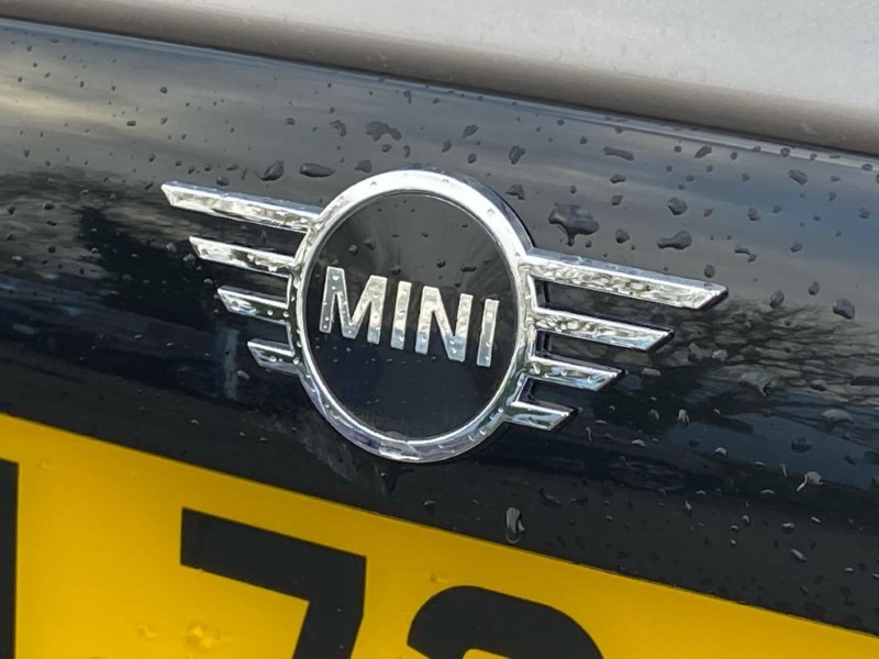2022 (72) MINI HATCHBACK 1.5 Cooper Classic 3dr Auto 4872262