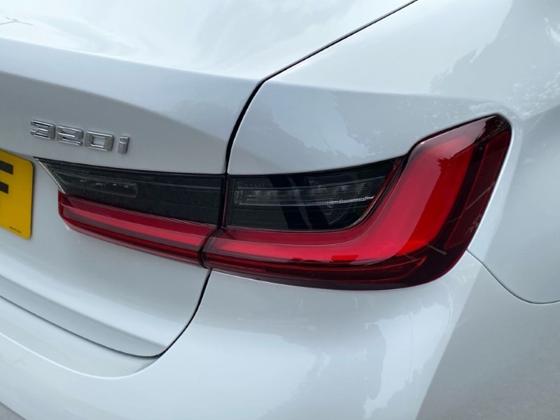 2025 (25) BMW 3 SERIES 320i M Sport 4dr Step Auto 4812561