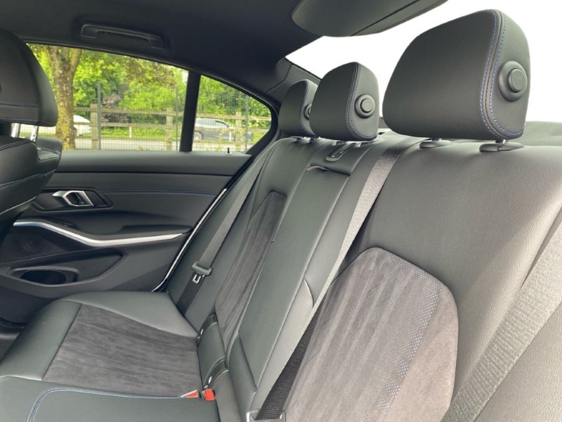 2025 (25) BMW 3 SERIES 320i M Sport 4dr Step Auto 4812528