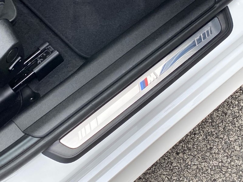 2025 (25) BMW 3 SERIES 320i M Sport 4dr Step Auto 4812552