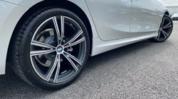 2025 (25) BMW 3 SERIES 320i M Sport 4dr Step Auto 4812562