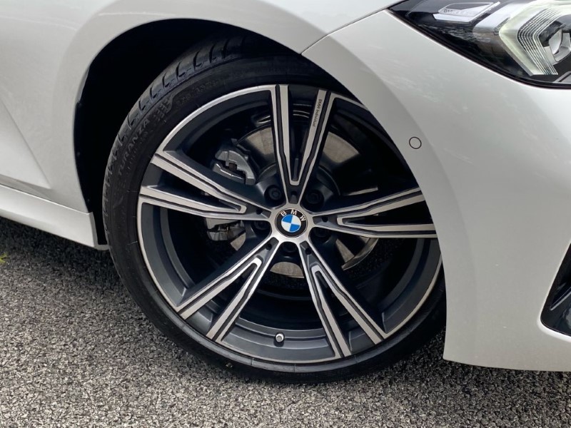 2025 (25) BMW 3 SERIES 320i M Sport 4dr Step Auto 4812558