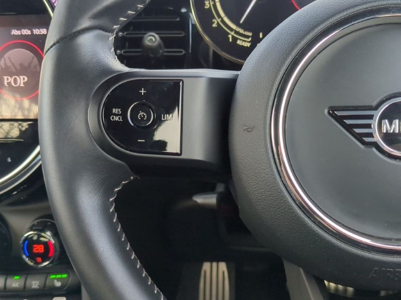 2022 (72) MINI HATCHBACK 1.5 Cooper Sport 3dr Auto 4849933