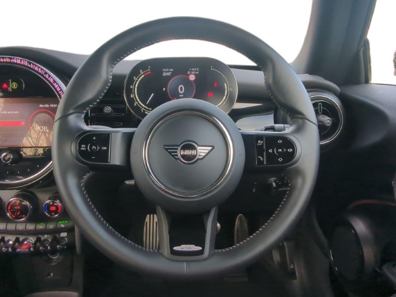 2022 (72) MINI HATCHBACK 1.5 Cooper Sport 3dr Auto 4849921