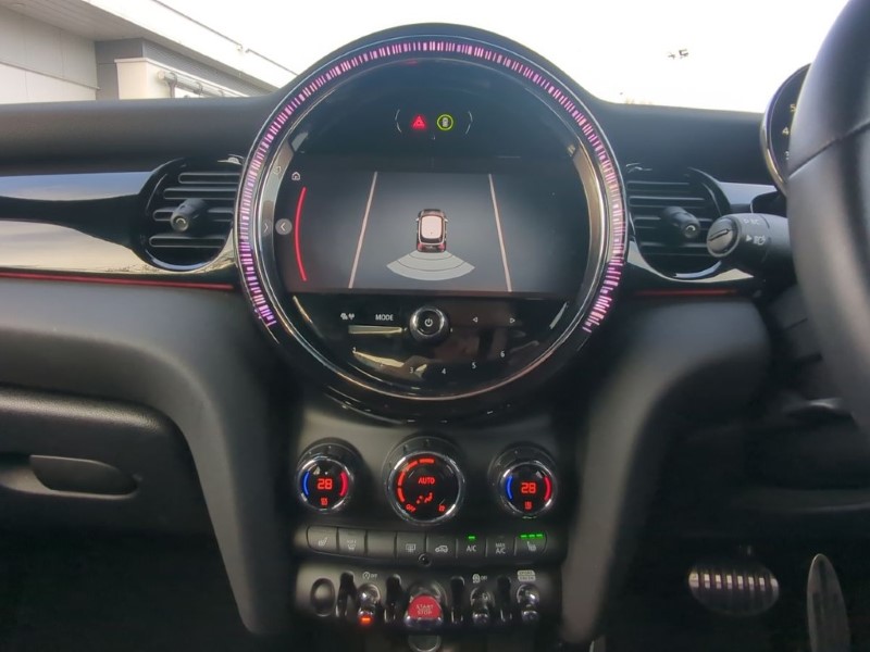 2022 (72) MINI HATCHBACK 1.5 Cooper Sport 3dr Auto 4849942