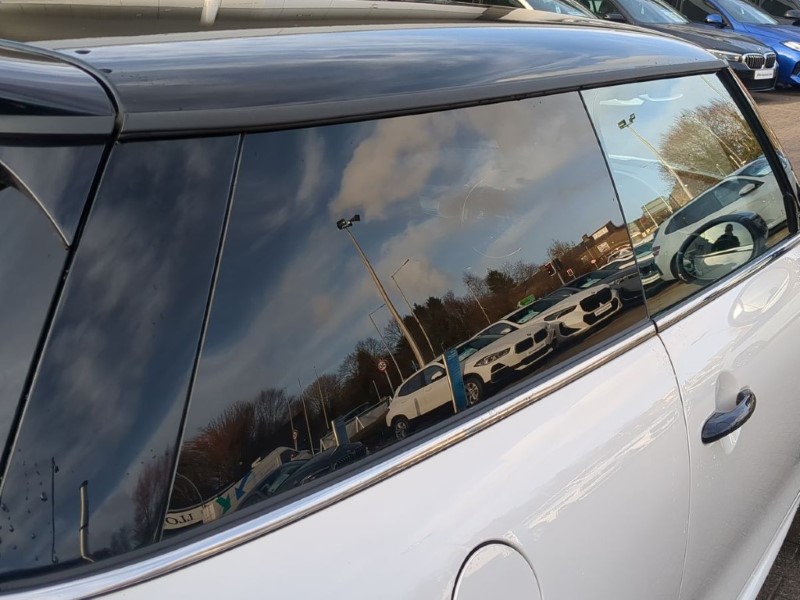 2022 (72) MINI HATCHBACK 1.5 Cooper Sport 3dr Auto 4849965