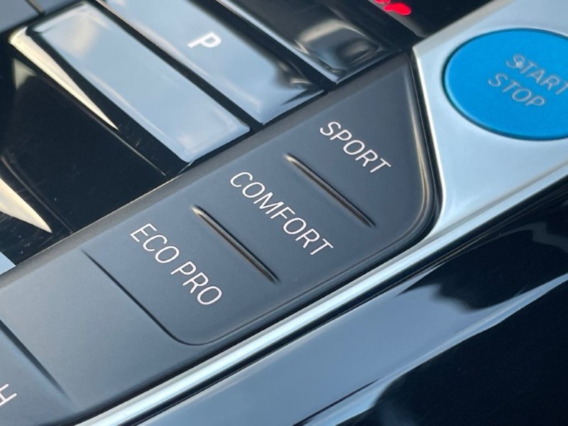 2023 (73) BMW iX3 210kW M Sport Pro 80kWh 5dr Auto 4870862