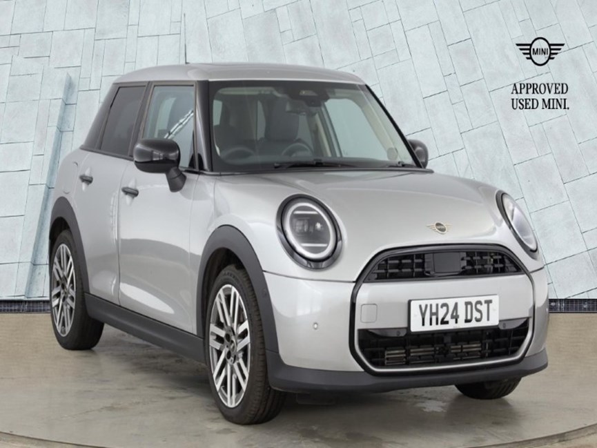 2024 (24) MINI COOPER 1.5 C Classic 5dr Auto