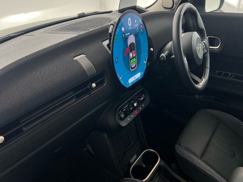 2024 (24) MINI COOPER 1.5 C Classic 5dr Auto 4877921