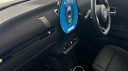 2024 (24) MINI COOPER 1.5 C Classic 5dr Auto 4877921