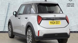 2024 (24) MINI COOPER 1.5 C Classic 5dr Auto 4877916