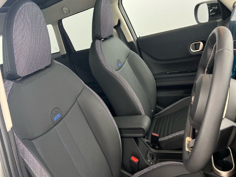 2024 (24) MINI COOPER 1.5 C Classic 5dr Auto 4877925