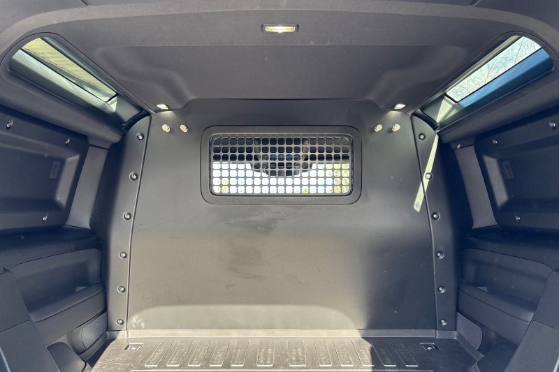 2023 (73) LAND ROVER COMMERCIAL DEFENDER 3.0 D250 Hard Top Auto [3 Seat] 5243209