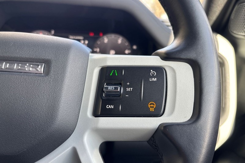 2023 (73) LAND ROVER COMMERCIAL DEFENDER 3.0 D250 Hard Top Auto [3 Seat] 5243221