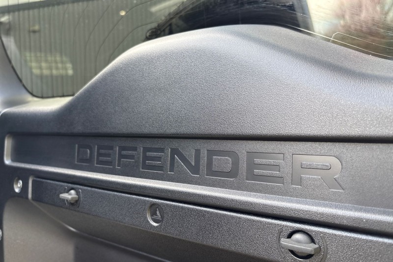 2023 (73) LAND ROVER COMMERCIAL DEFENDER 3.0 D250 Hard Top Auto [3 Seat] 5243241