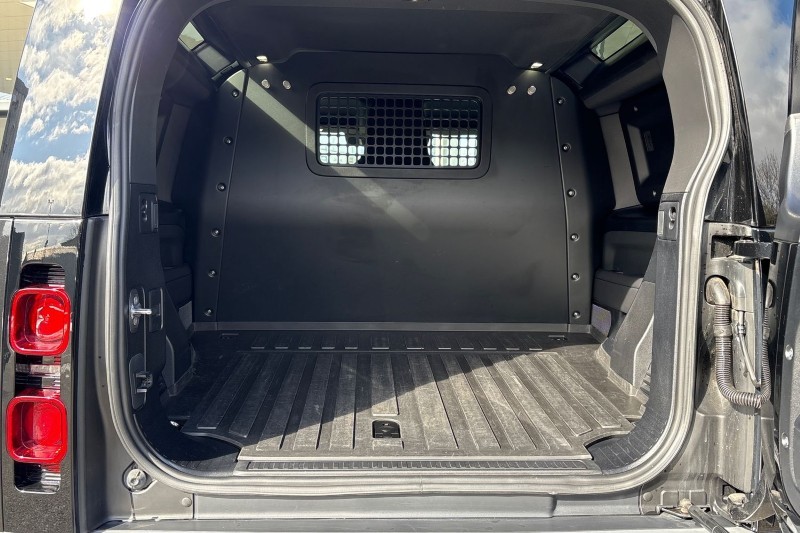 2023 (73) LAND ROVER COMMERCIAL DEFENDER 3.0 D250 Hard Top Auto [3 Seat] 5243201