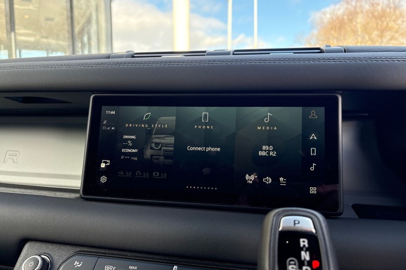 2023 (73) LAND ROVER COMMERCIAL DEFENDER 3.0 D250 Hard Top Auto [3 Seat] 5243205