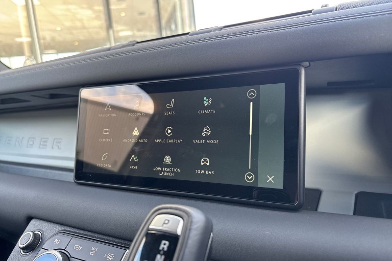 2023 (73) LAND ROVER COMMERCIAL DEFENDER 3.0 D250 Hard Top Auto [3 Seat] 5243225