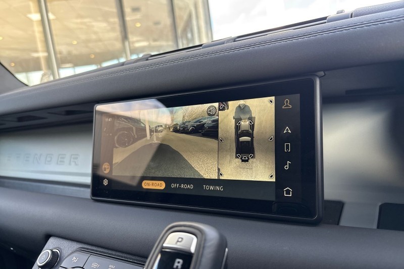 2023 (73) LAND ROVER COMMERCIAL DEFENDER 3.0 D250 Hard Top Auto [3 Seat] 5243224
