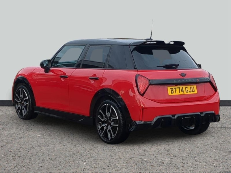 2024 (74) MINI COOPER 2.0 S Sport 5dr Auto