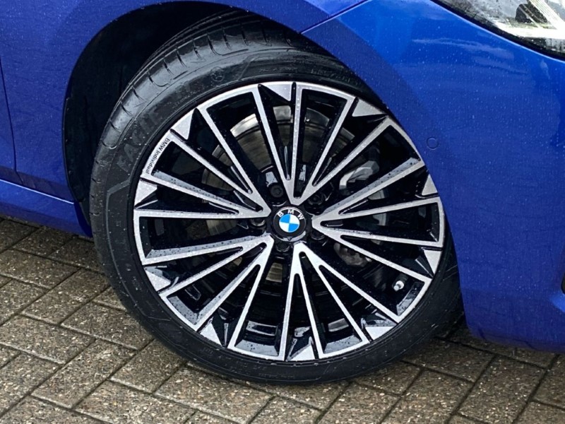 2025 (74) BMW 2 SERIES 220i MHT M Sport 5dr DCT 4883901