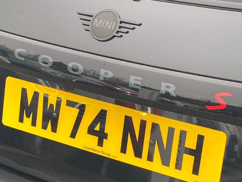 2024 (74) MINI COOPER 2.0 S Sport 3dr Auto 4891625