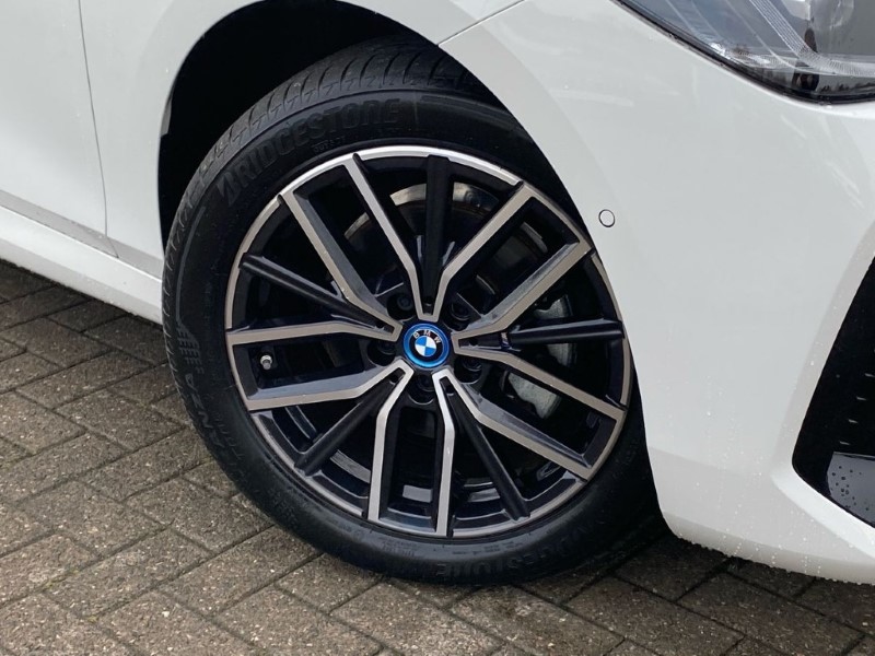 2024 (74) BMW 2 SERIES 225e xDrive M Sport 5dr DCT 4880962