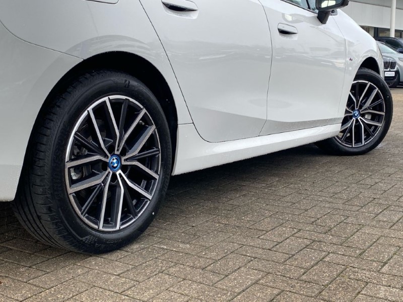 2024 (74) BMW 2 SERIES 225e xDrive M Sport 5dr DCT 4880966