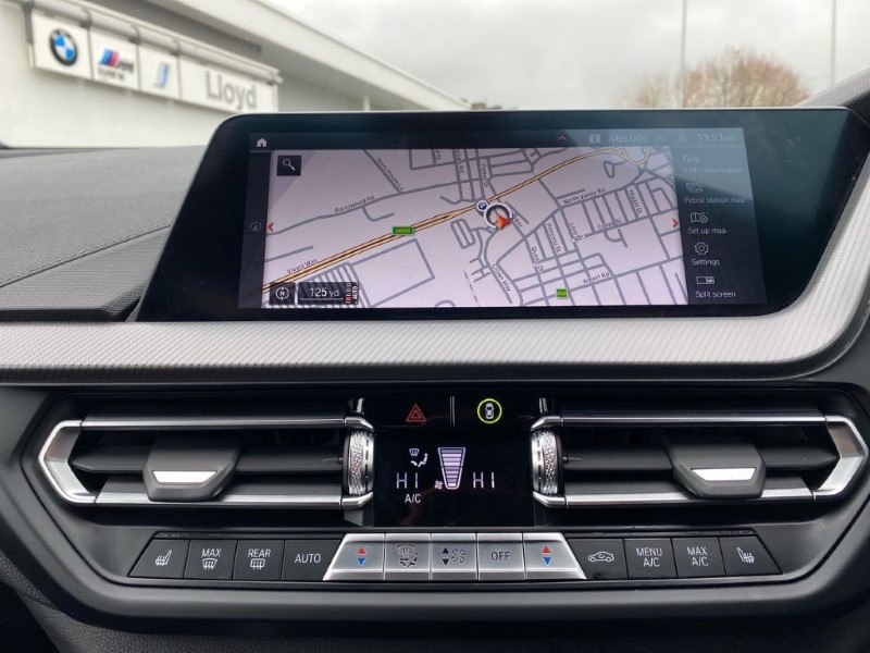 2022 (71) BMW 1 SERIES M135i xDrive 5dr Step Auto 4992848