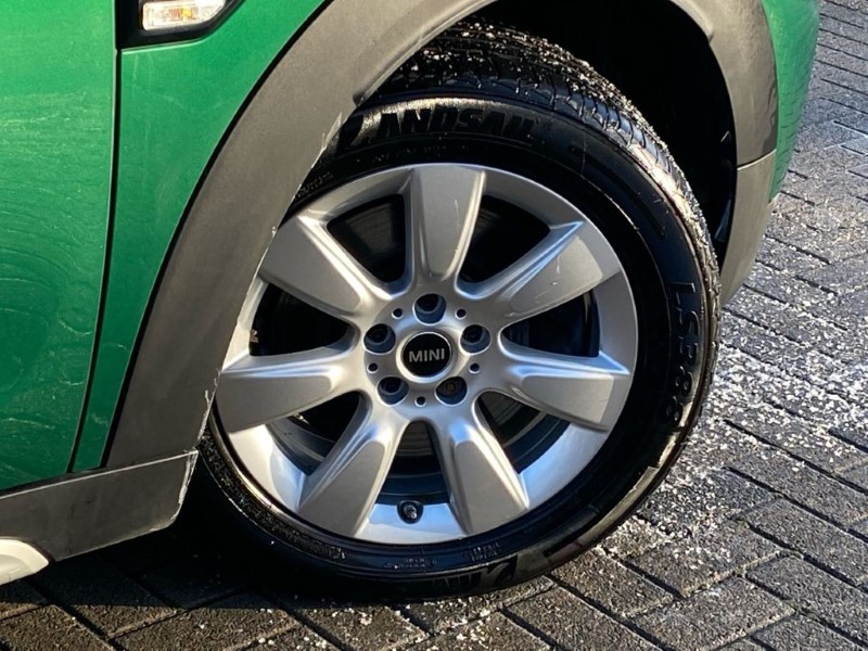 2022 (72) MINI COUNTRYMAN 2.0 Cooper S Classic 5dr Auto 4928362