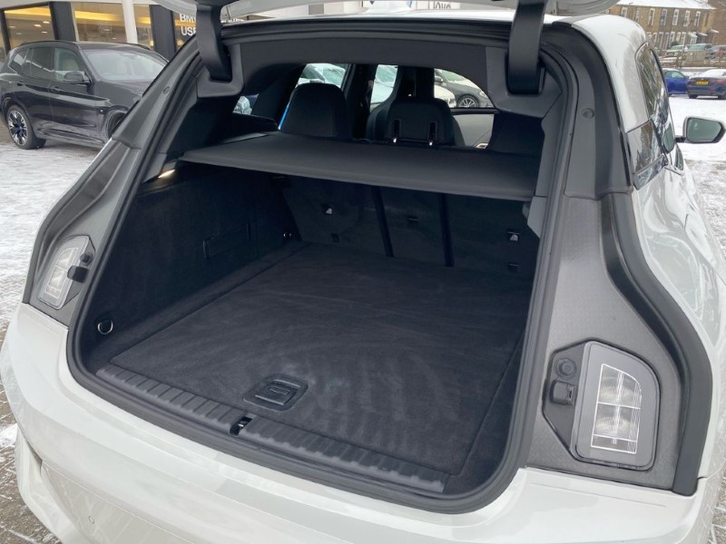 2022 (72) BMW iX 240kW xDrive40 M Sport 76.6kWh 5dr Auto 4921662