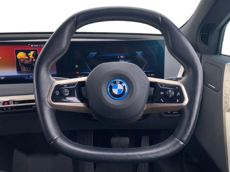 2022 (72) BMW iX 240kW xDrive40 M Sport 76.6kWh 5dr Auto 4921631
