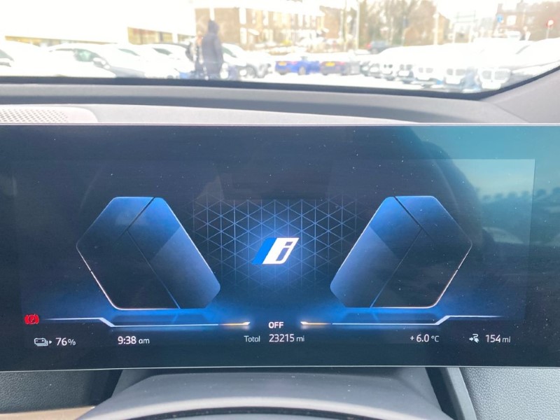 2022 (72) BMW iX 240kW xDrive40 M Sport 76.6kWh 5dr Auto 4921635