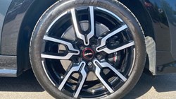 2024 (74) MINI COOPER 2.0 S Sport 5dr Auto 4949976