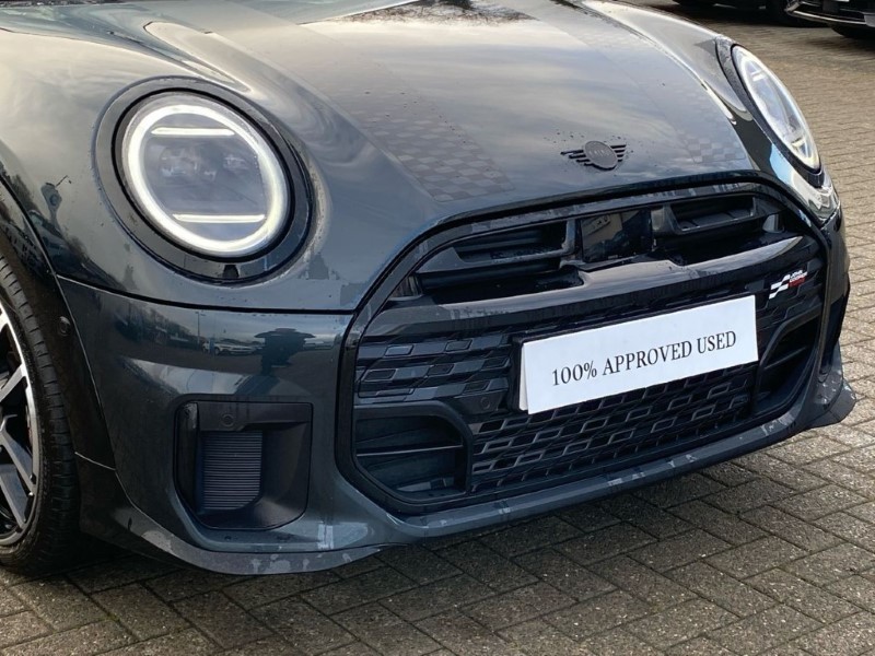 2024 (74) MINI COOPER 2.0 S Sport 5dr Auto 4950003
