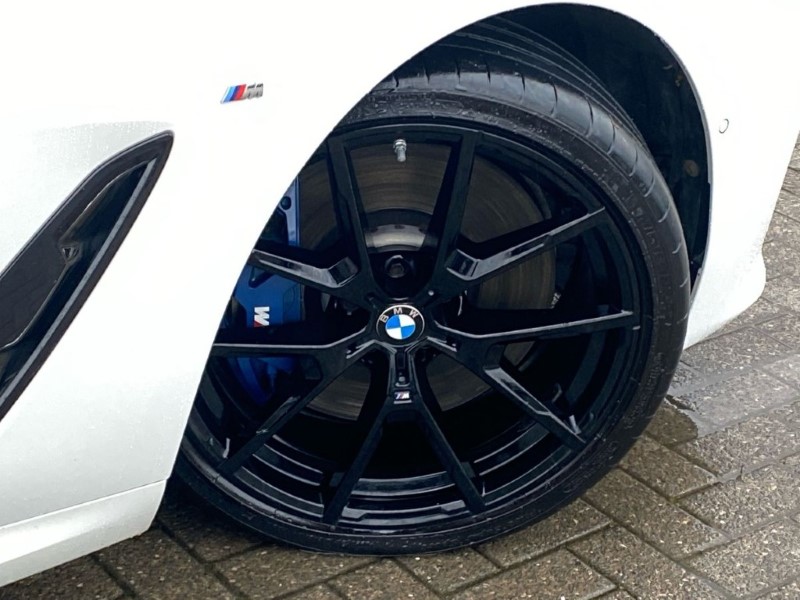 2021 (21) BMW 8 SERIES 840d xDrive MHT M Sport 2dr Auto 4943866