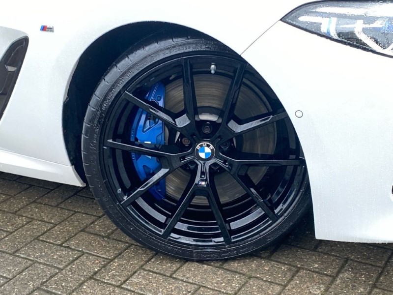 2021 (21) BMW 8 SERIES 840d xDrive MHT M Sport 2dr Auto 4943861