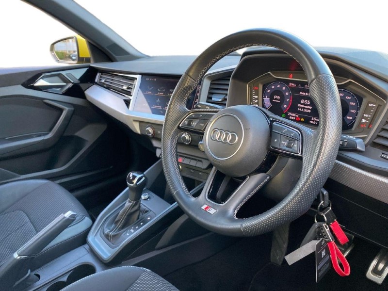 2022 (72) AUDI A1 35 TFSI S Line 5dr S Tronic 4948545