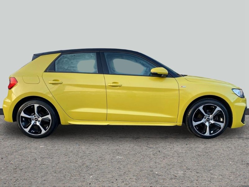 2022 (72) AUDI A1 35 TFSI S Line 5dr S Tronic 4948542