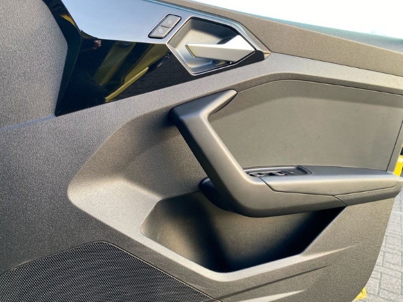 2022 (72) AUDI A1 35 TFSI S Line 5dr S Tronic 4948559