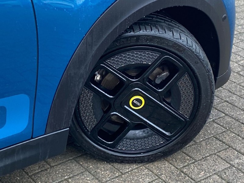 2021 (21) MINI HATCHBACK 135kW Cooper S Collection Edition 33kWh 3dr Auto 4982188
