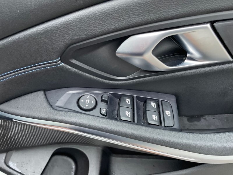 2024 (74) BMW 3 SERIES 320i M Sport 4dr Step Auto 4943648