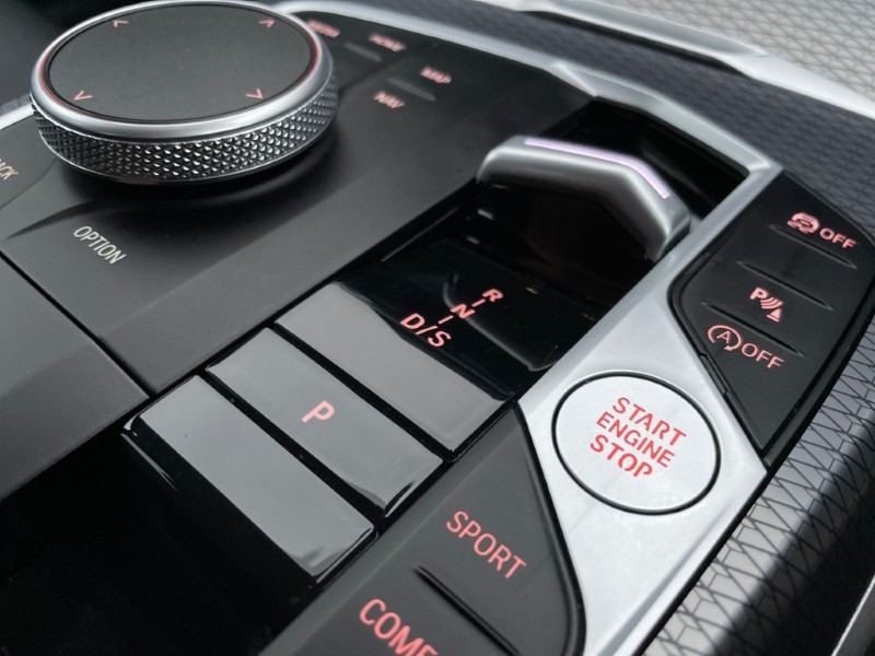 2024 (74) BMW 3 SERIES 320i M Sport 4dr Step Auto 4943659