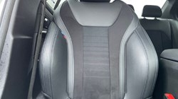 2024 (74) BMW 3 SERIES 320i M Sport 4dr Step Auto 4943650