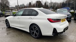 2024 (74) BMW 3 SERIES 320i M Sport 4dr Step Auto 4943670