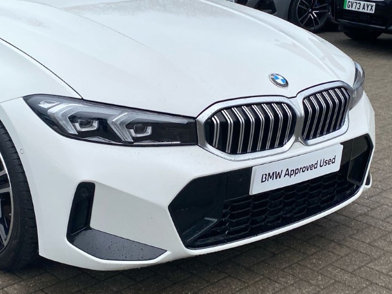 2024 (73) BMW 3 SERIES 320i M Sport 4dr Step Auto 5000079