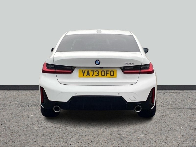 2024 (73) BMW 3 SERIES 320i M Sport 4dr Step Auto 5000054