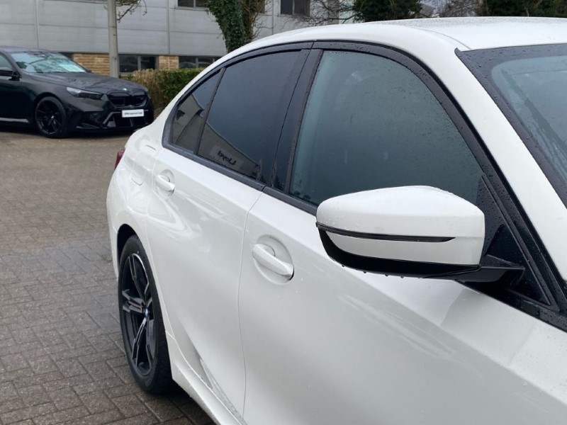 2024 (73) BMW 3 SERIES 320i M Sport 4dr Step Auto 5000087