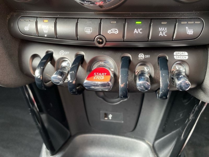 2023 (23) MINI HATCHBACK 1.5 Cooper Classic Premium 5dr Auto 4925278