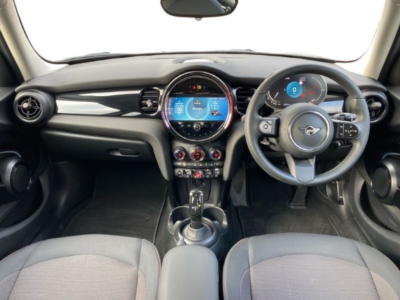 2023 (23) MINI HATCHBACK 1.5 Cooper Classic Premium 5dr Auto 4925263